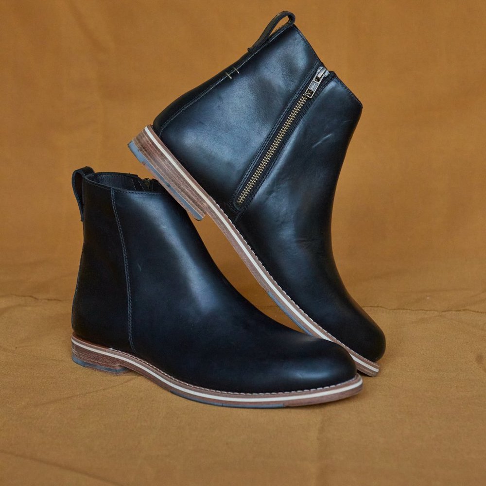 HELM Pablo boot in Black - Size 10 D